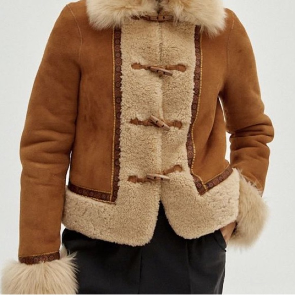 Musier Shearling Coat - Picture 2 of 12